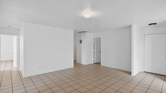 7395 W San Miguel Avenue, Glendale, AZ 85303