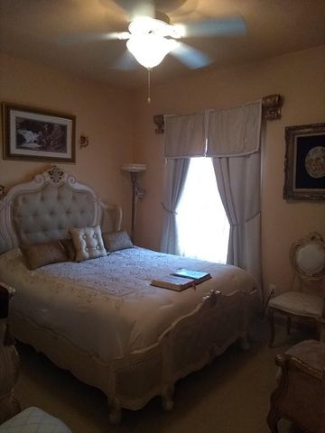 8615 SAN JUAN Lane 7-B, El Paso, TX 79907