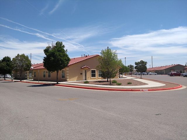 8615 SAN JUAN Lane 7-B, El Paso, TX 79907