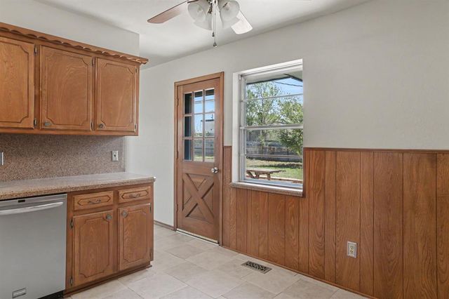 122 N Montebella Terrace, Mustang, OK 73064