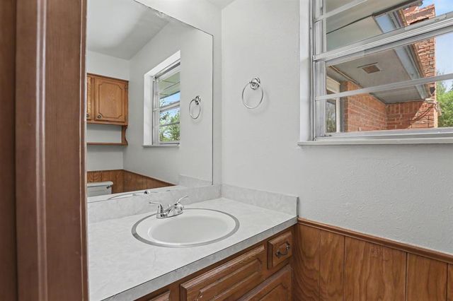 122 N Montebella Terrace, Mustang, OK 73064