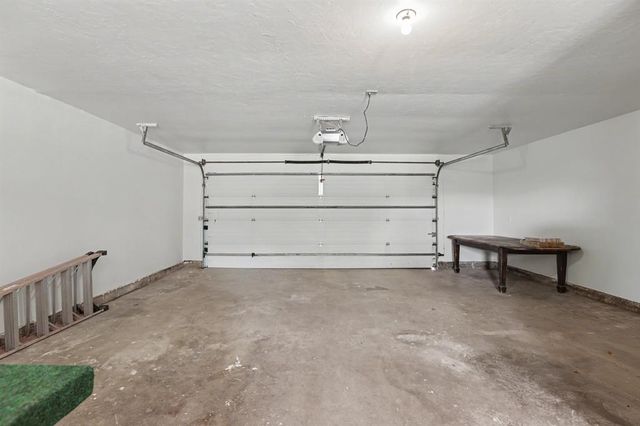 122 N Montebella Terrace, Mustang, OK 73064