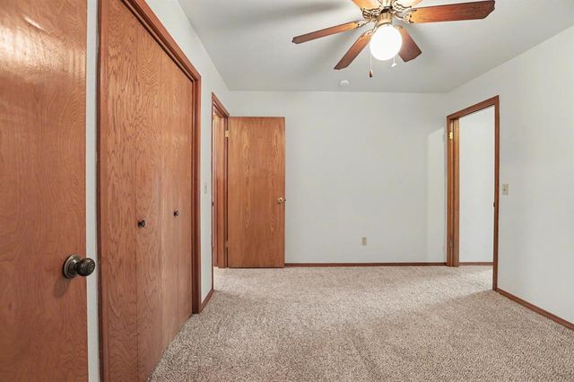 122 N Montebella Terrace, Mustang, OK 73064