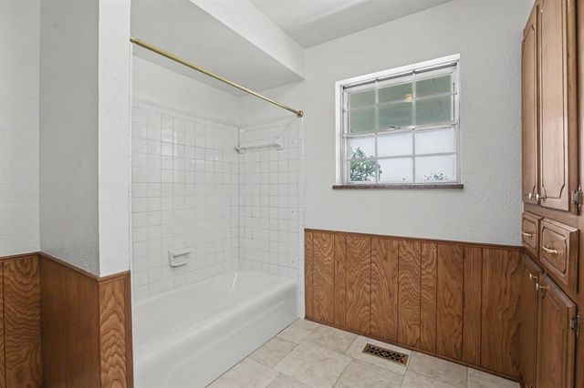 122 N Montebella Terrace, Mustang, OK 73064