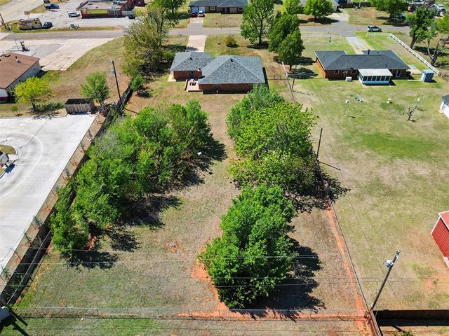 122 N Montebella Terrace, Mustang, OK 73064