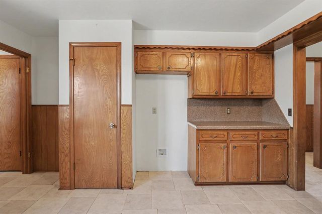 122 N Montebella Terrace, Mustang, OK 73064