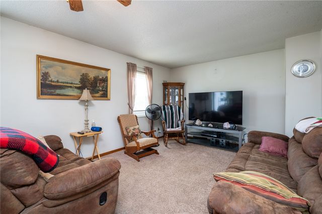 125 Florida Avenue SW, Cedar Rapids, IA 52404