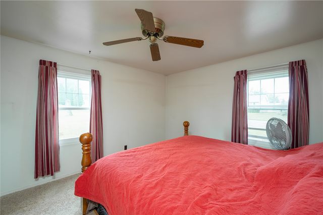 125 Florida Avenue SW, Cedar Rapids, IA 52404