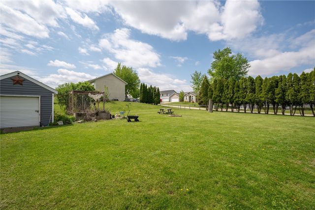 125 Florida Avenue SW, Cedar Rapids, IA 52404