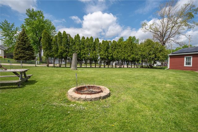 125 Florida Avenue SW, Cedar Rapids, IA 52404