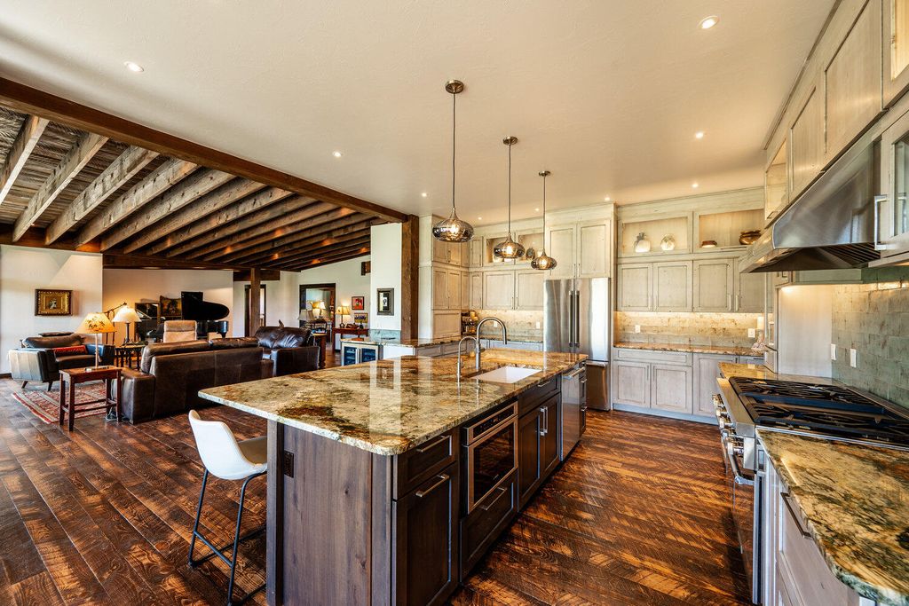 838 Hwy 335, Big Horn, WY 82833 photo 10