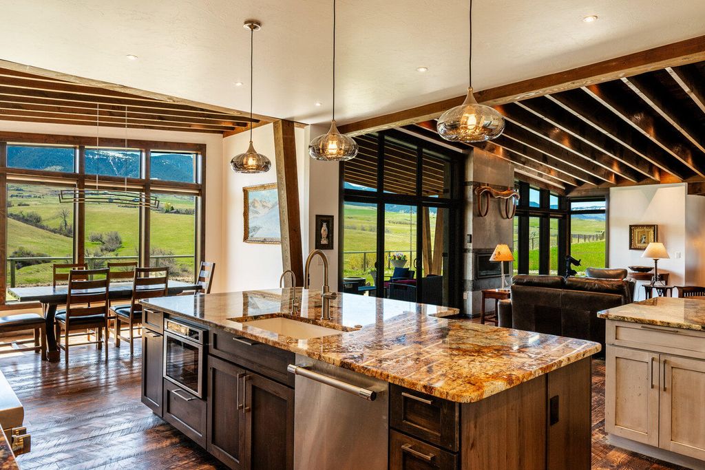 838 Hwy 335, Big Horn, WY 82833 photo 13