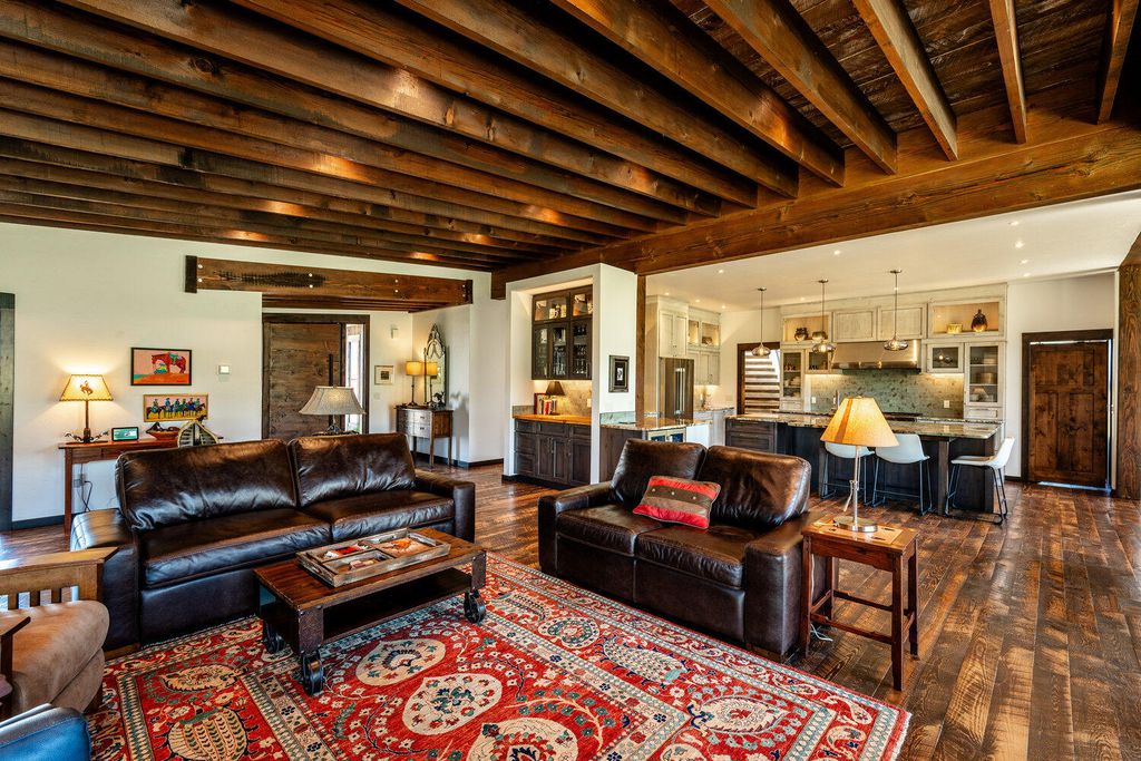 838 Hwy 335, Big Horn, WY 82833 photo 18