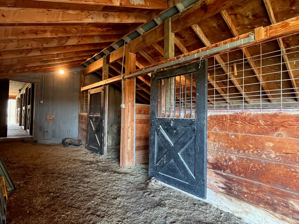 838 Hwy 335, Big Horn, WY 82833 photo 65