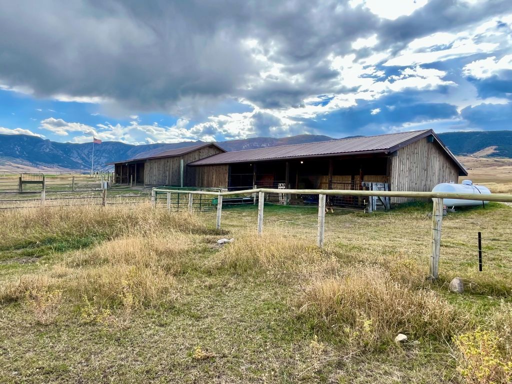 838 Hwy 335, Big Horn, WY 82833 photo 69