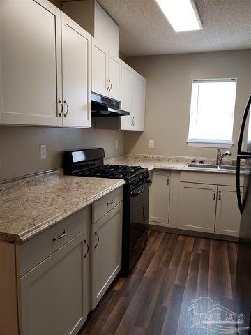 345 S I St B, Pensacola, FL 32501