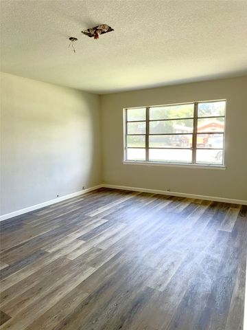 5017 Wyoming Trail, North Richland Hills, TX 76180