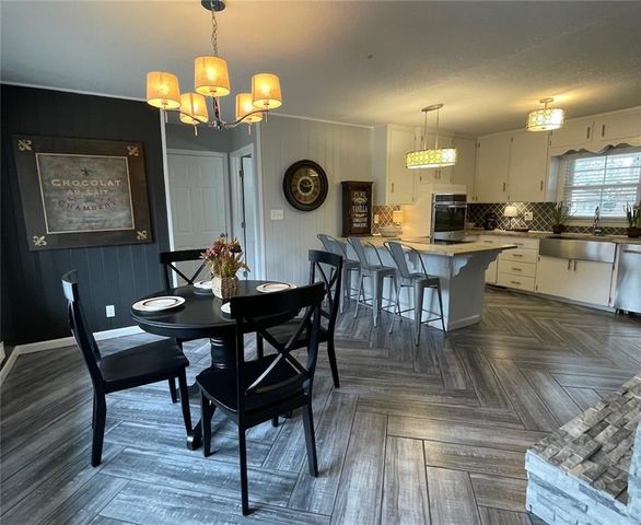 217 NW 43rd Street, Kansas City, MO 64116