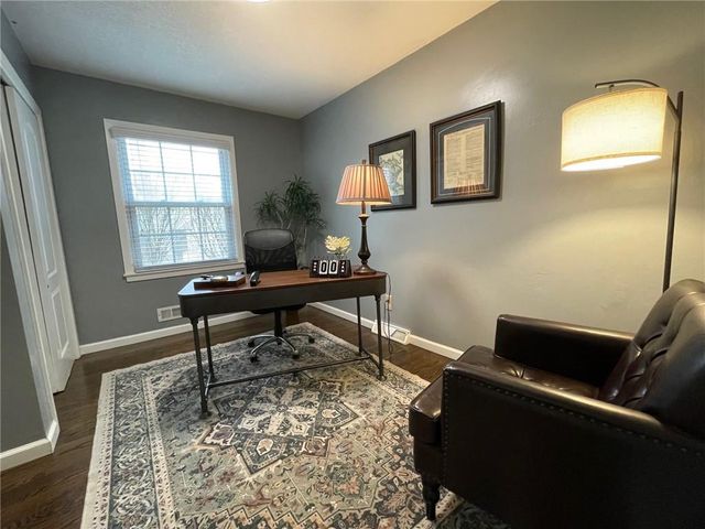 217 NW 43rd Street, Kansas City, MO 64116