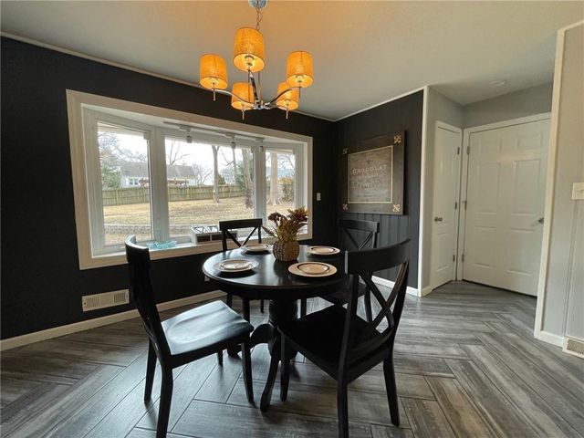 217 NW 43rd Street, Kansas City, MO 64116