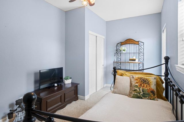 3054 Courtside Dr, Diamond Springs, CA 95619