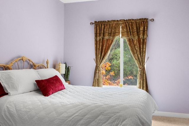 3054 Courtside Dr, Diamond Springs, CA 95619