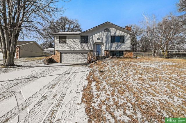 7016 N 51 Street, Omaha, NE 68152