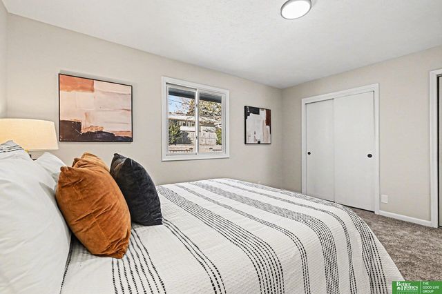 7016 N 51 Street, Omaha, NE 68152