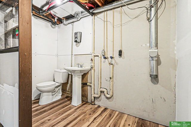 7016 N 51 Street, Omaha, NE 68152