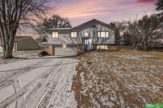 7016 N 51 Street, Omaha, NE 68152