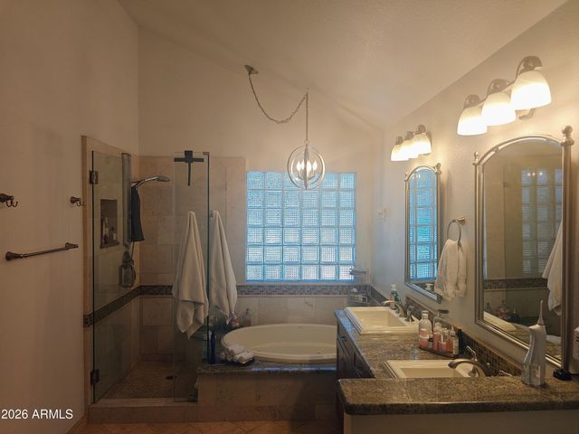 16025 S 12TH Place, Phoenix, AZ 85048