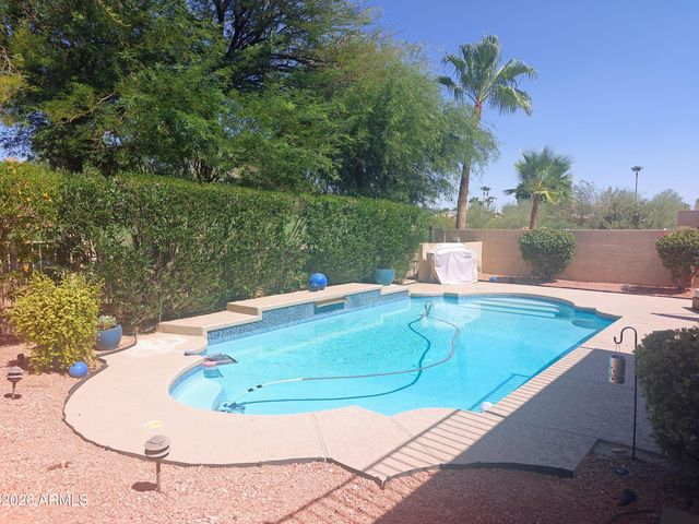 16025 S 12TH Place, Phoenix, AZ 85048