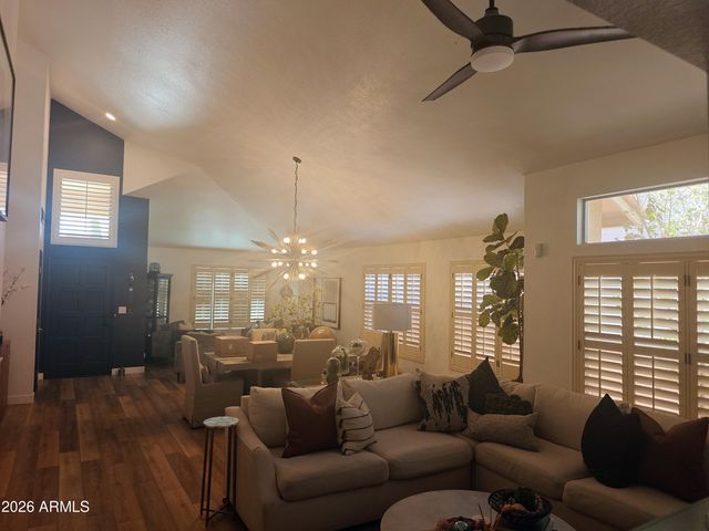 16025 S 12TH Place, Phoenix, AZ 85048