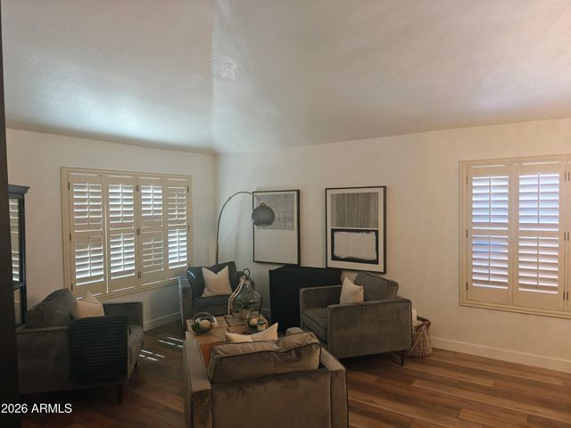 16025 S 12TH Place, Phoenix, AZ 85048
