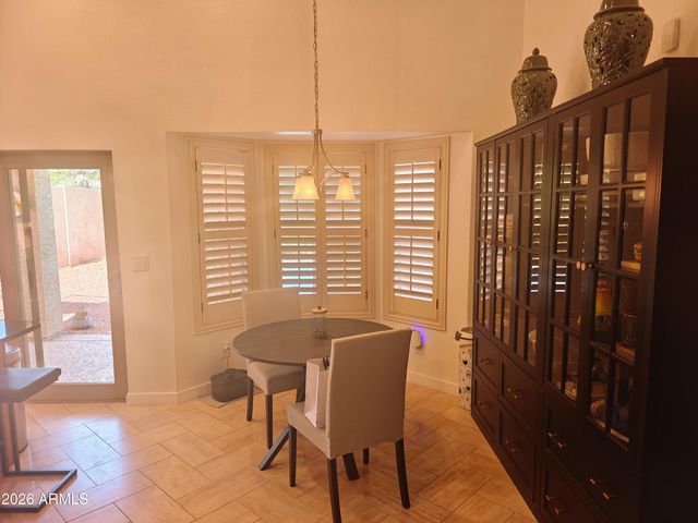 16025 S 12TH Place, Phoenix, AZ 85048