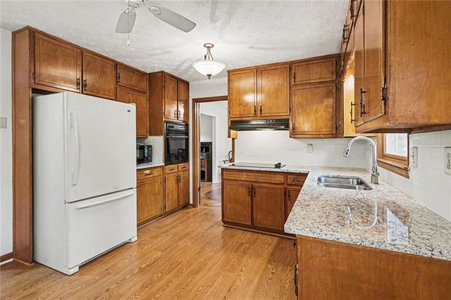 1252 SW Sheppard Drive SW, Lilburn, GA 30047