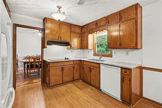 1252 SW Sheppard Drive SW, Lilburn, GA 30047