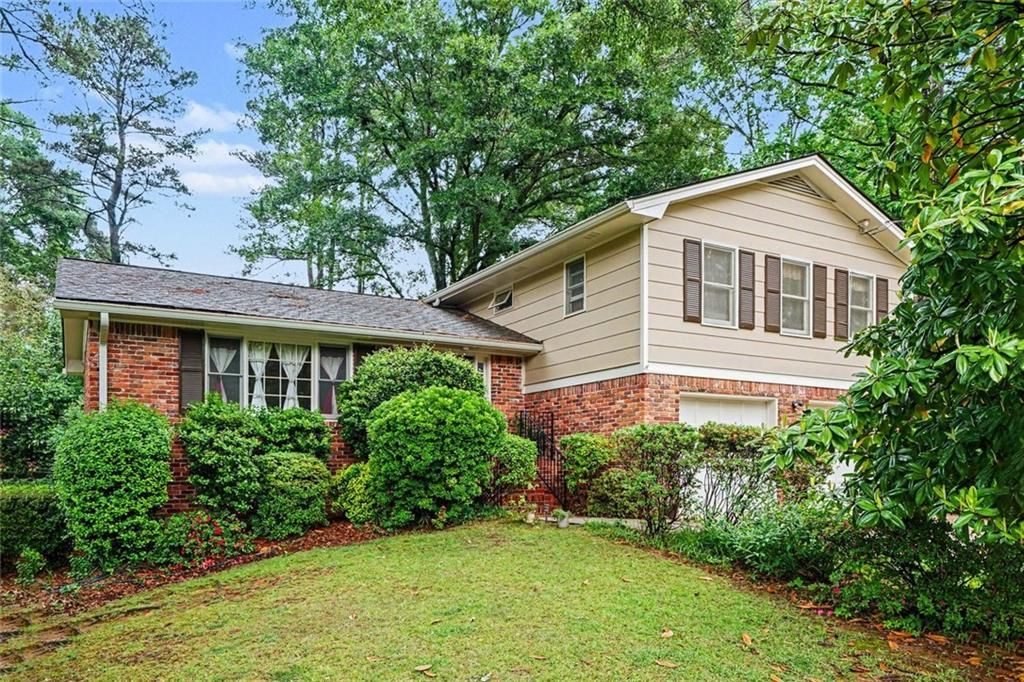 1252 SW Sheppard Drive SW, Lilburn, GA 30047