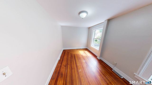 30 Henry Street, New Haven, CT 06511