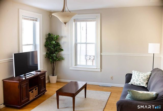 30 Henry Street, New Haven, CT 06511