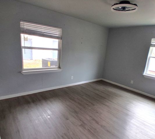 7019 Darling Street, Azle, TX 76020