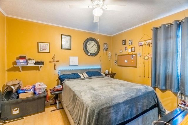 621 Evergreen Park Dr, Hopkinsville, KY 42240