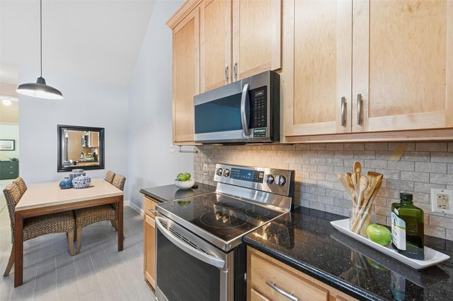 730 Bordeaux Drive, Euless, TX 76039