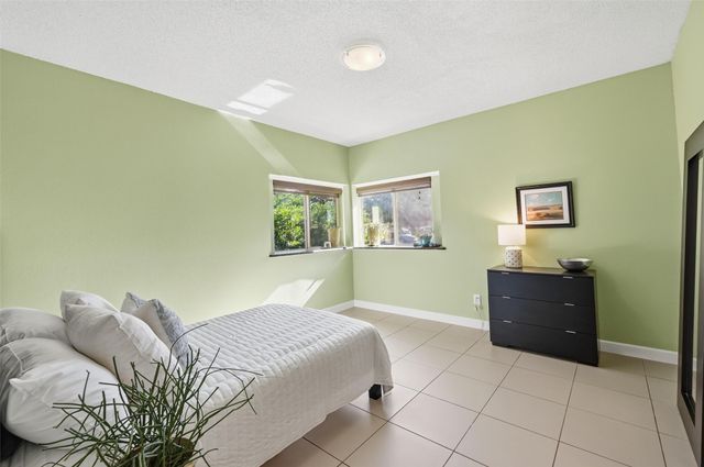 730 Bordeaux Drive, Euless, TX 76039