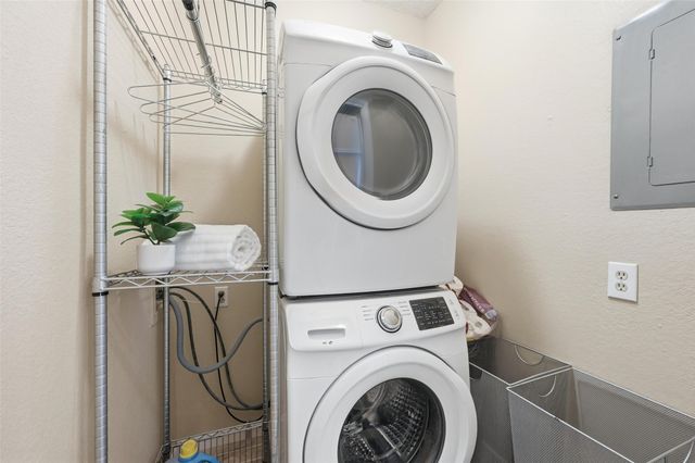 730 Bordeaux Drive, Euless, TX 76039