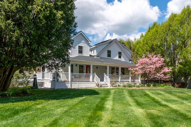229 Parkerville Rd, Southborough, MA 01772