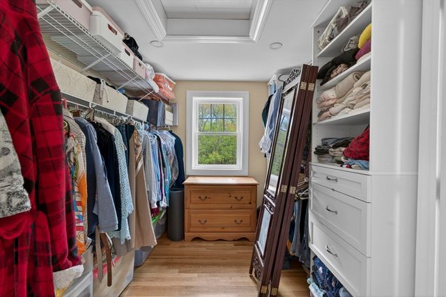 229 Parkerville Rd, Southborough, MA 01772