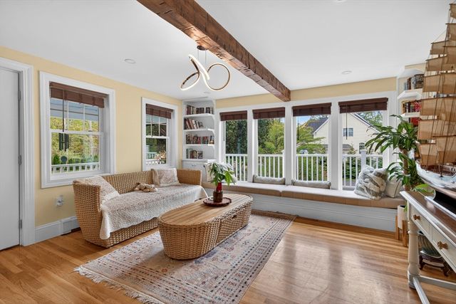 229 Parkerville Rd, Southborough, MA 01772
