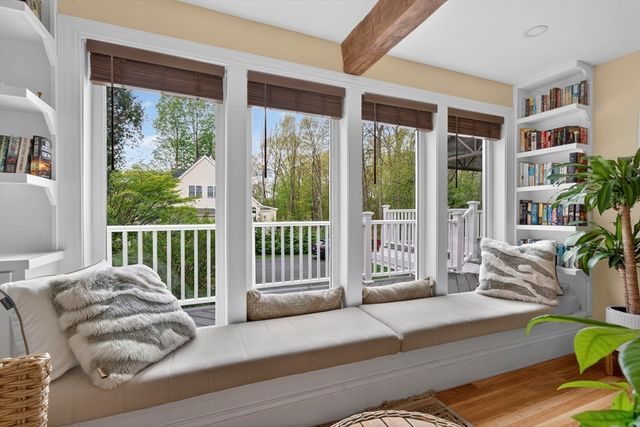 229 Parkerville Rd, Southborough, MA 01772