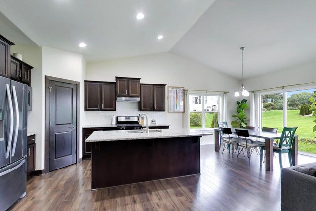 7884 Fredricksburg COURT, Bristol, WI 53104